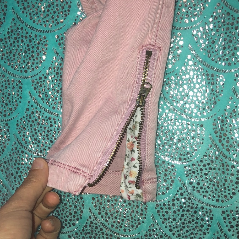 Girls 10/12 Abercrombie pink jeans BUNDLE 2 pairs - Picture 3 of 5